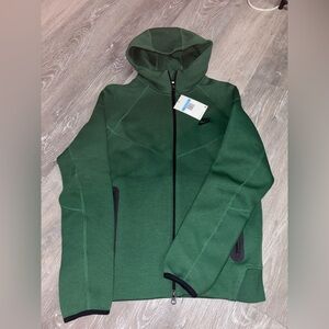 Men’s Nike Zip Up